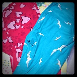 2/$10 New Lularoe OS Leggings